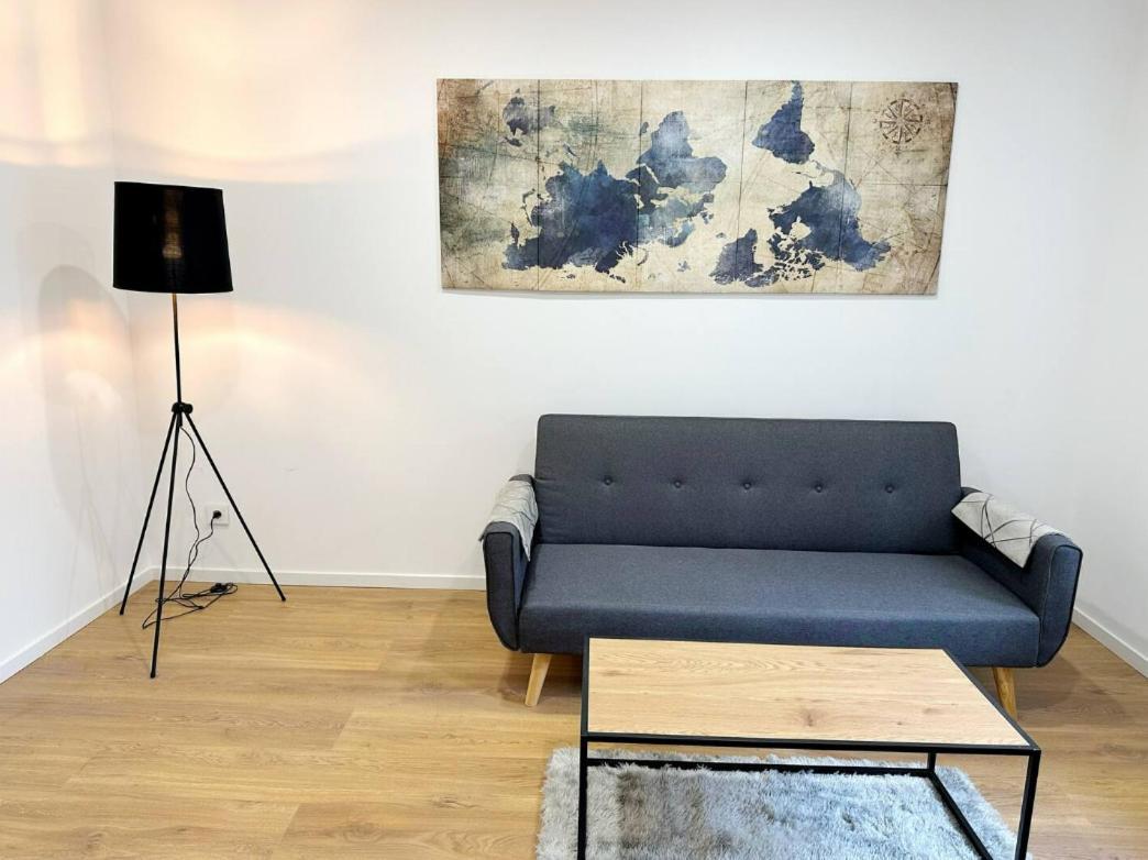 Rs-0 - Appartement F2 Au Rdc A Mulhouse Pour 1-3 Pers Dış mekan fotoğraf